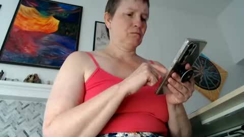Aurora Willows online show from June 21, 2:54 pm