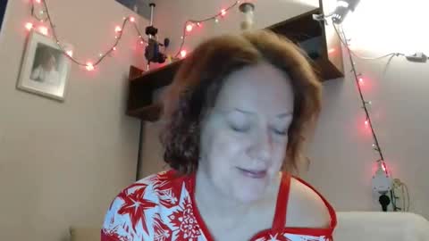 12ennie online show from December 16, 7:47 am