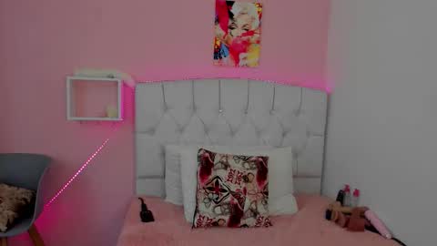 18candy online show from February 4, 10:13 pm