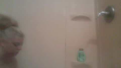 1freakydeaky_ online show from March 12, 11:35 am