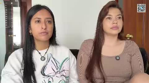 Dalilah and Tarah online show from June 19, 2:42 pm