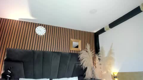 3X NAXAA online show from February 21, 3:02 pm