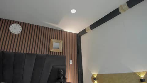 3X NAXAA online show from September 22, 12:58 pm