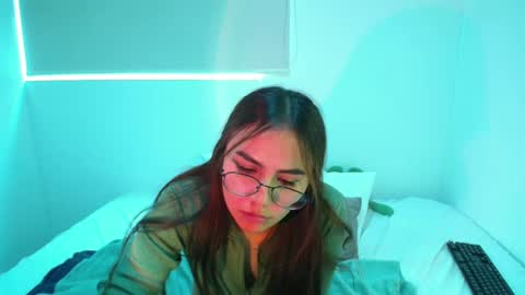 Snapshot of _abbyyyy_ chatting on September 11, 7:25 pm abby 3 online show from September 11, 7:25 pm