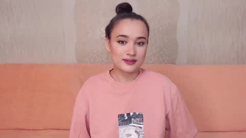 Diana online show from December 1, 9:39 pm