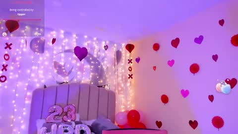 Allondra  online show from February 14, 12:41 am