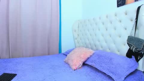 Analia online show from March 1, 3:21 am