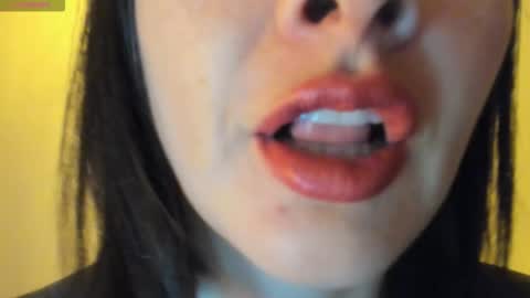 antonia online show from October 23, 10:32 am