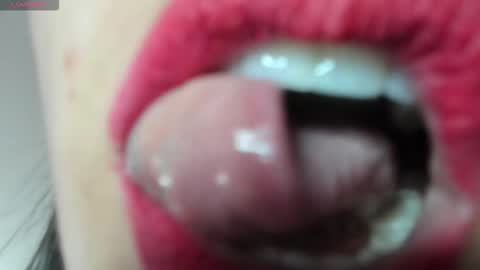 antonia online show from February 3, 1:49 pm