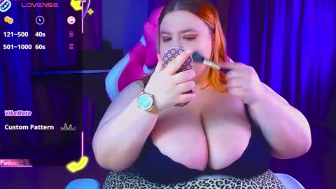 _ariaakashi_ online show from November 15, 3:40 am