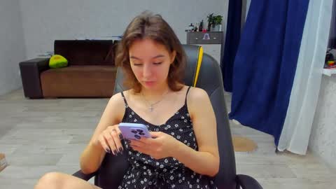 Snapshot of _arina_cox__ chatting on February 3, 2:14 am Arina online show from February 3, 2:14 am