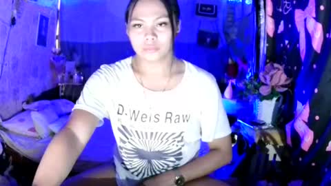 _asianslutyymikha_ online show from August 4, 6:19 am