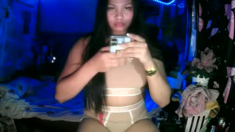 _asianslutyymikha_ online show from June 26, 7:04 pm