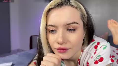 Hey were Vi and Alex  OF your bj queen online show from July 2, 11:33 pm
