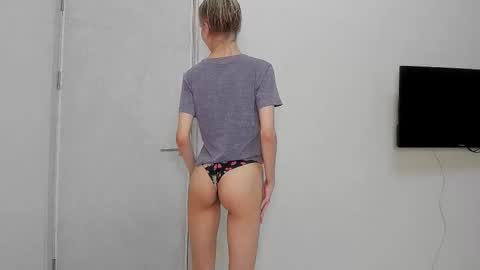   online show from January 9, 12:15 am