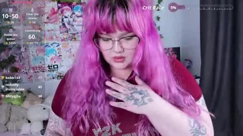 _candym1lky_ online show from May 8, 10:29 am