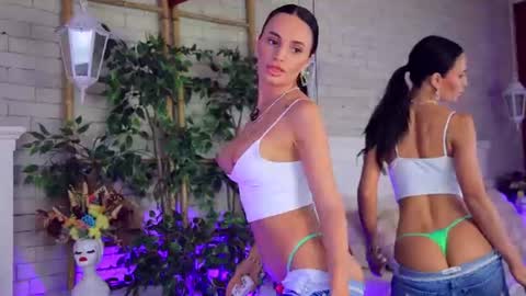 _carlawhite_ online show from July 23, 3:36 am