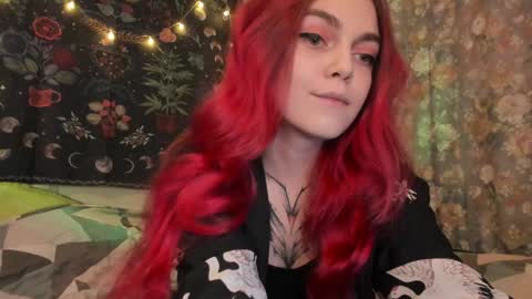 Caroline online show from December 26, 2:59 pm