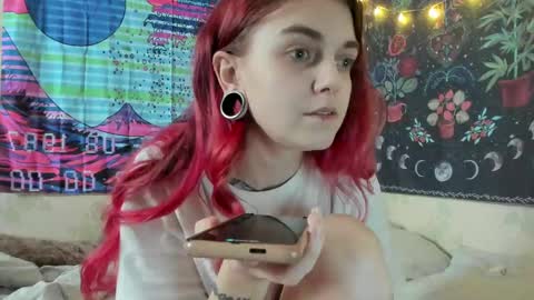 Caroline online show from February 21, 12:06 pm