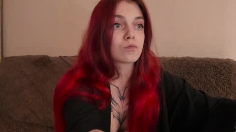 Caroline online show from November 23, 11:34 am