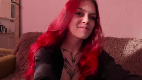 Caroline online show from October 1, 12:21 pm