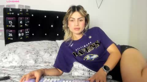 Bella  online show from July 21, 9:37 pm