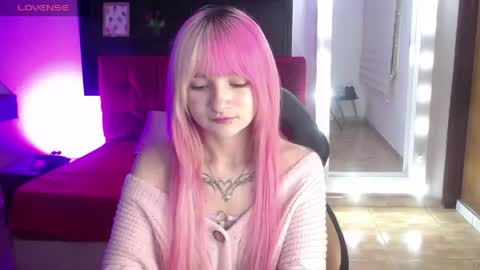 _charlotte_collins_ online show from June 3, 3:39 pm