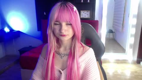 _charlotte_collins_ online show from May 25, 3:33 pm