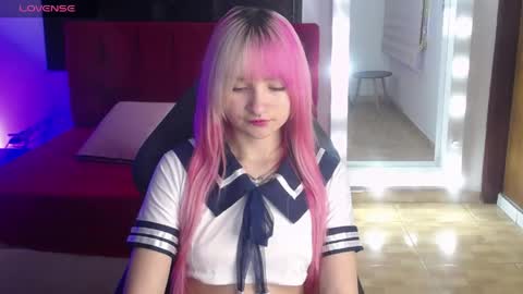 _charlotte_collins_ online show from June 8, 3:24 pm