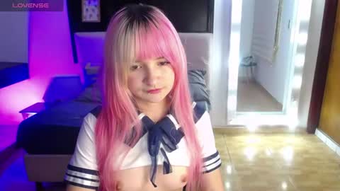 _charlotte_collins_ online show from June 16, 4:52 pm