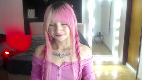 _charlotte_collins_ online show from July 10, 5:13 pm