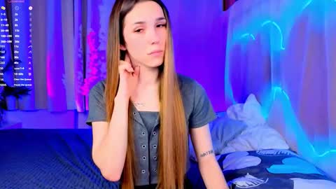 Cindy . online show from October 5, 9:09 pm