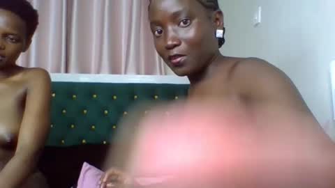 paloma online show from March 17, 7:12 am