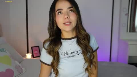 Melissa online show from June 25, 2:11 am