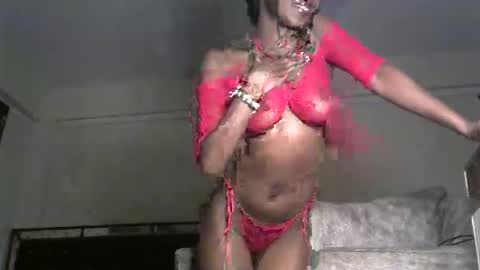 Snapshot of _daddyslittlemonster_ chatting on September 18, 2:43 am lily online show from September 18, 2:43 am