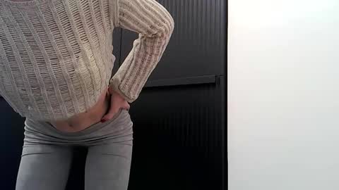 Snapshot of _domnatermsi chatting on March 5, 7:50 pm _domnatermsi online show from March 5, 7:50 pm