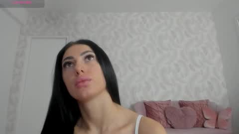 Elysa online show from February 3, 6:22 am