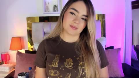 Isabella online show from November 27, 12:30 pm