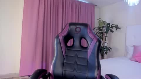 Emma  online show from January 15, 8:04 pm