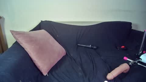 Emma Sugar online show from June 15, 2:34 am