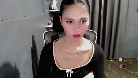 STEFFANNY WELL. online show from March 5, 1:23 am