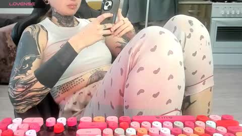 Alis online show from February 11, 9:22 am