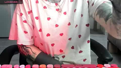 Alis online show from December 18, 8:08 am