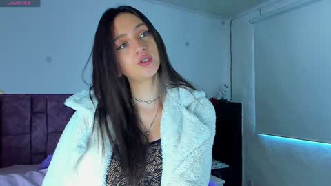 Snapshot of _gabbyx_ chatting on January 10, 1:52 pm Gabby online show from January 10, 1:52 pm
