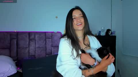 Snapshot of _gabbyx_ chatting on March 8, 12:42 am Gabby online show from March 8, 12:42 am