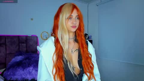 Snapshot of _gabbyx_ chatting on March 8, 10:52 am Gabby online show from March 8, 10:52 am