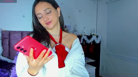 Snapshot of _gabbyx_ chatting on December 19, 11:07 am Gabby online show from December 19, 11:07 am