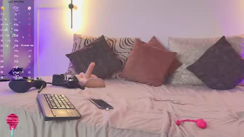  Juliana   Gaby   Kloe online show from July 28, 3:21 pm