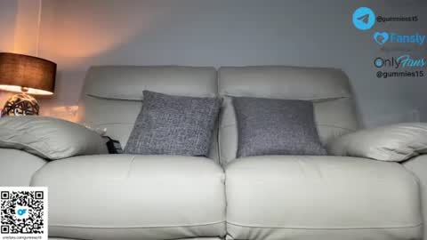 sara online show from July 30, 2:01 am