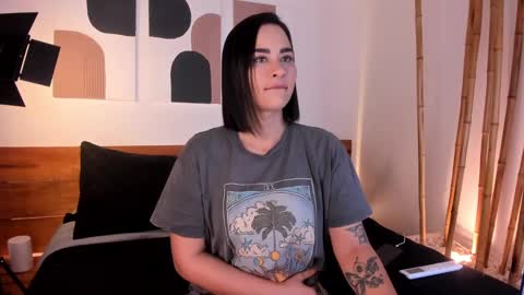 Hanna johnson online show from February 26, 3:35 am